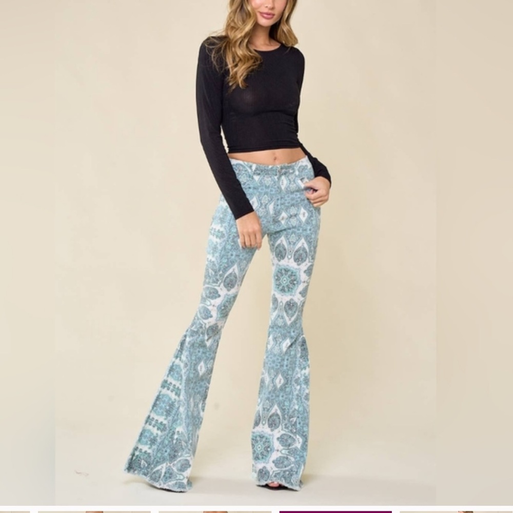 NWT Saints & hearts super flare medillon print denim bell bottoms size L